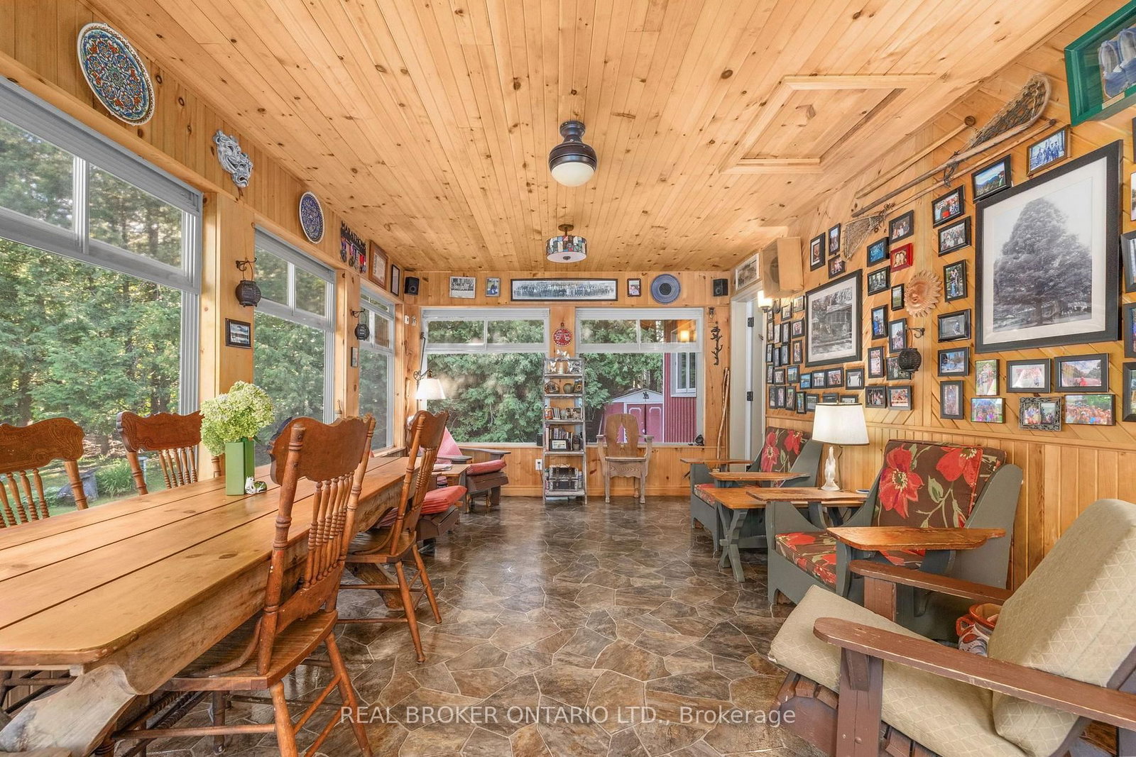 592 Caldwell Lane • Clayton, ON photo 10