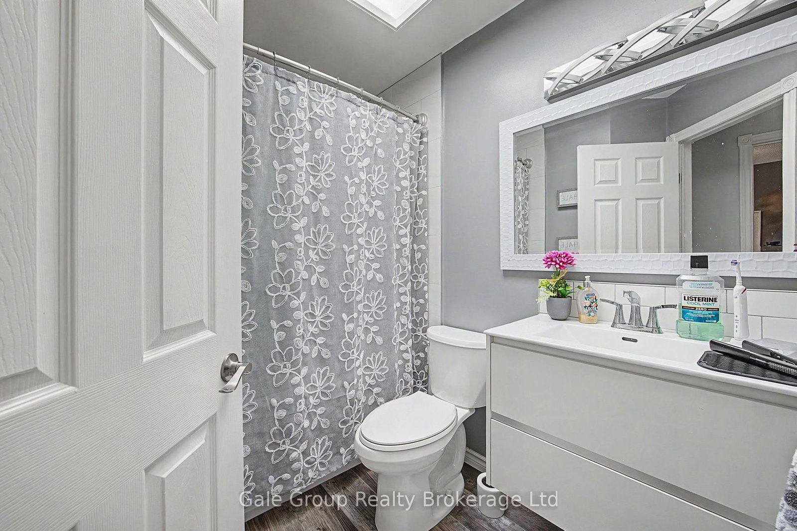 667 Springbank Avenue N • Woodstock, ON photo 17