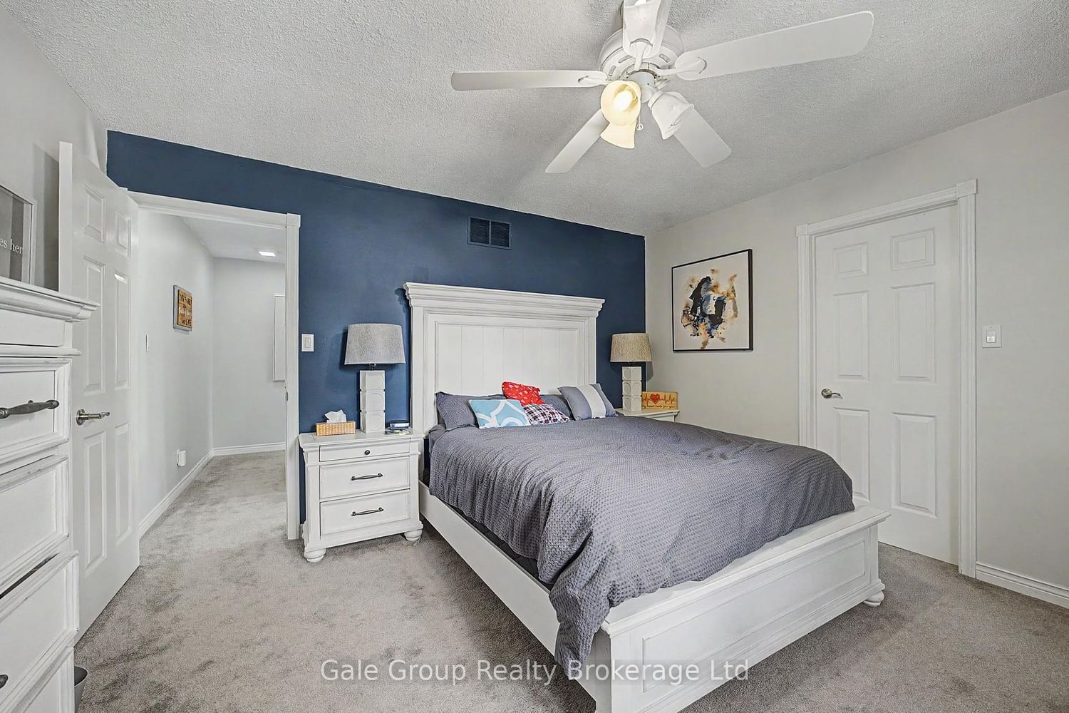 667 Springbank Avenue N • Woodstock, ON photo 18