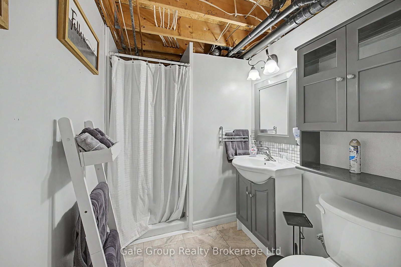 667 Springbank Avenue N • Woodstock, ON photo 27