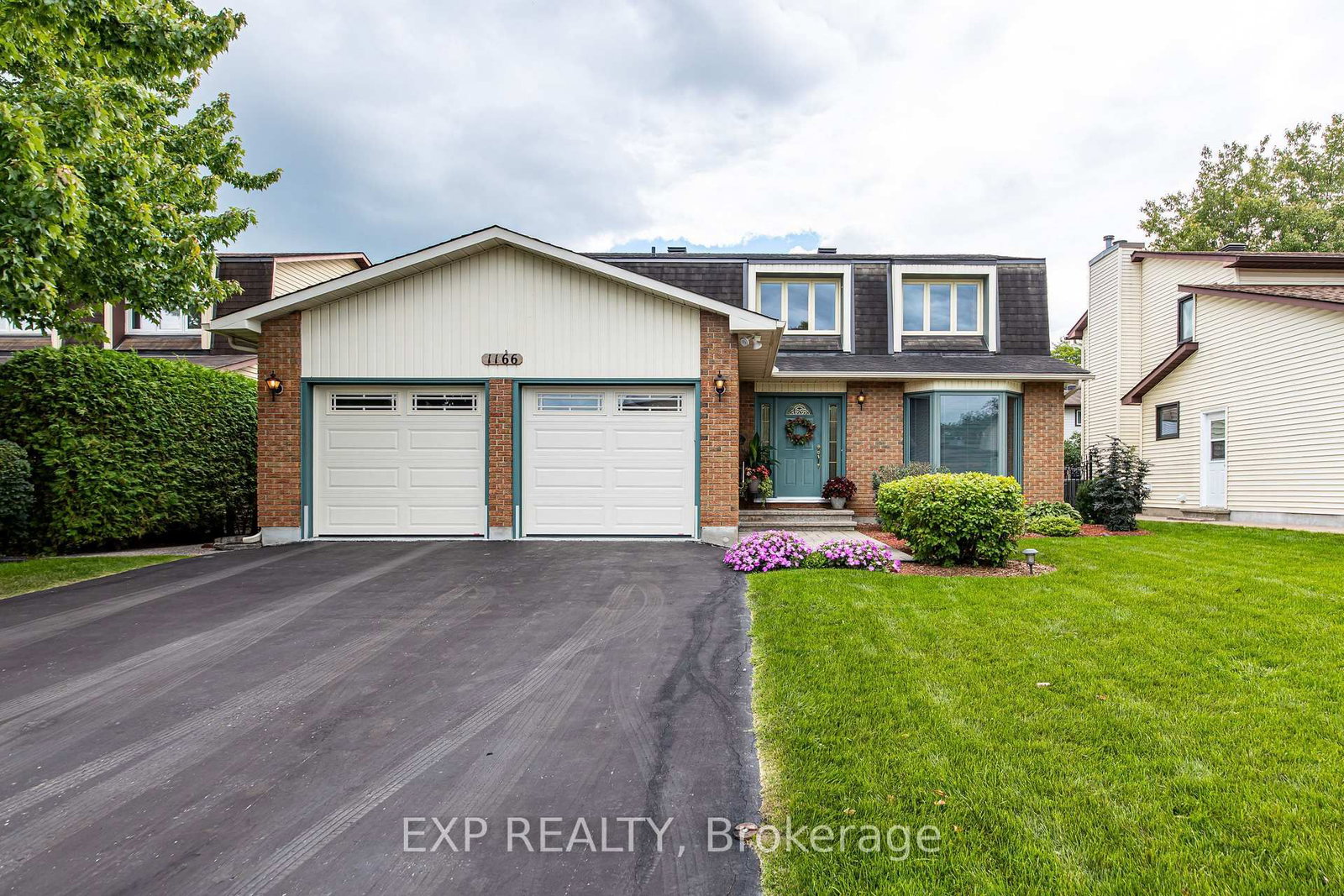 1166 Bordeau Grove • Ottawa, ON photo 1