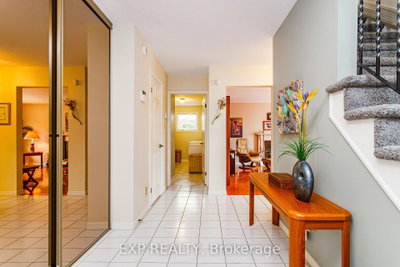 1166 Bordeau Grove • Ottawa, ON photo 6