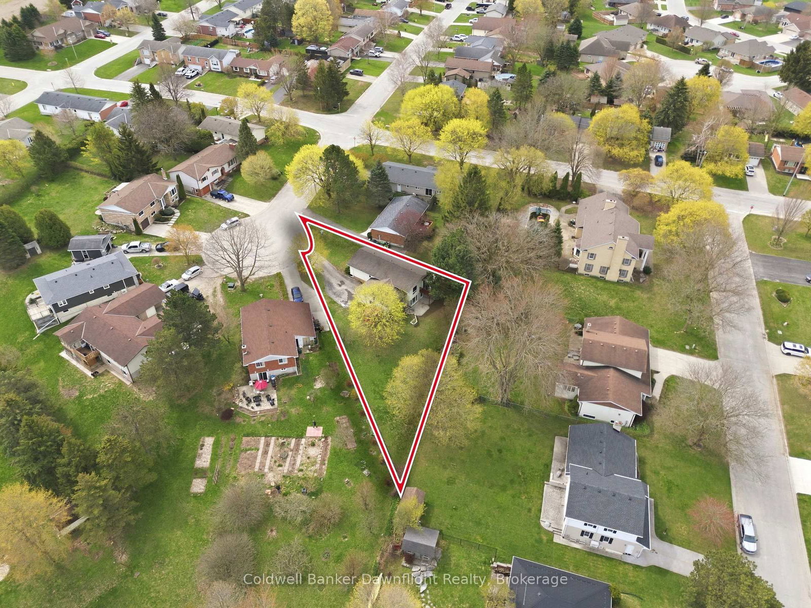 516 Maitland Court • North Huron, ON photo 47