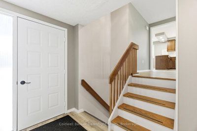 516 Maitland Court • North Huron, ON photo 5