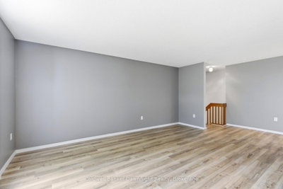 516 Maitland Court • North Huron, ON photo 9