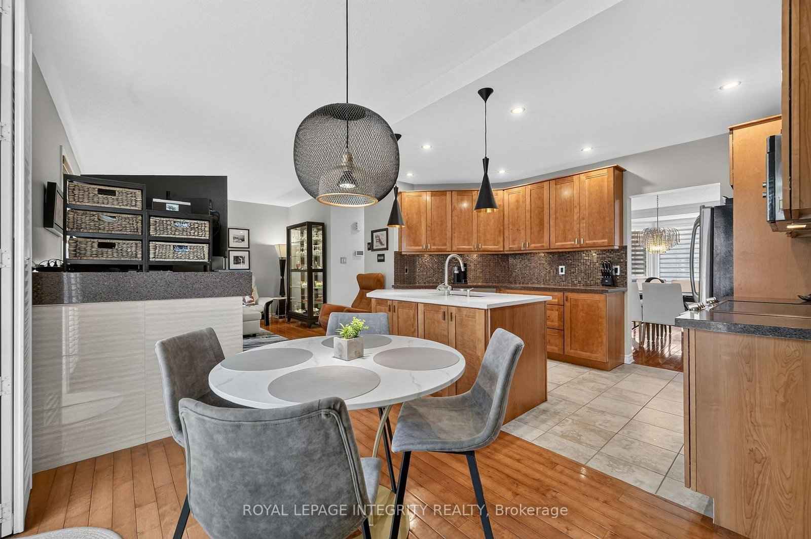2117 Sandy Oaks Drive • Ottawa, ON photo 22