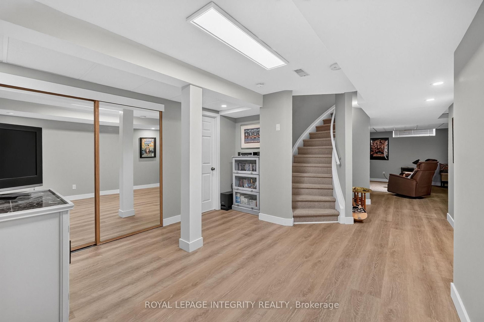 2117 Sandy Oaks Drive • Ottawa, ON photo 37