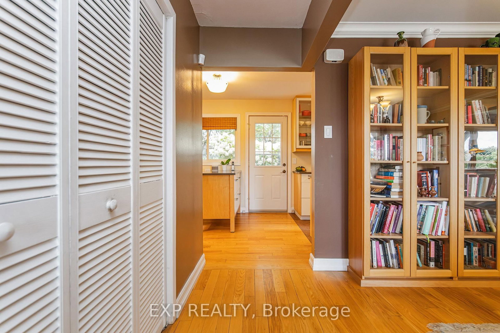 5434 Long Island Road • Ottawa, ON photo 3
