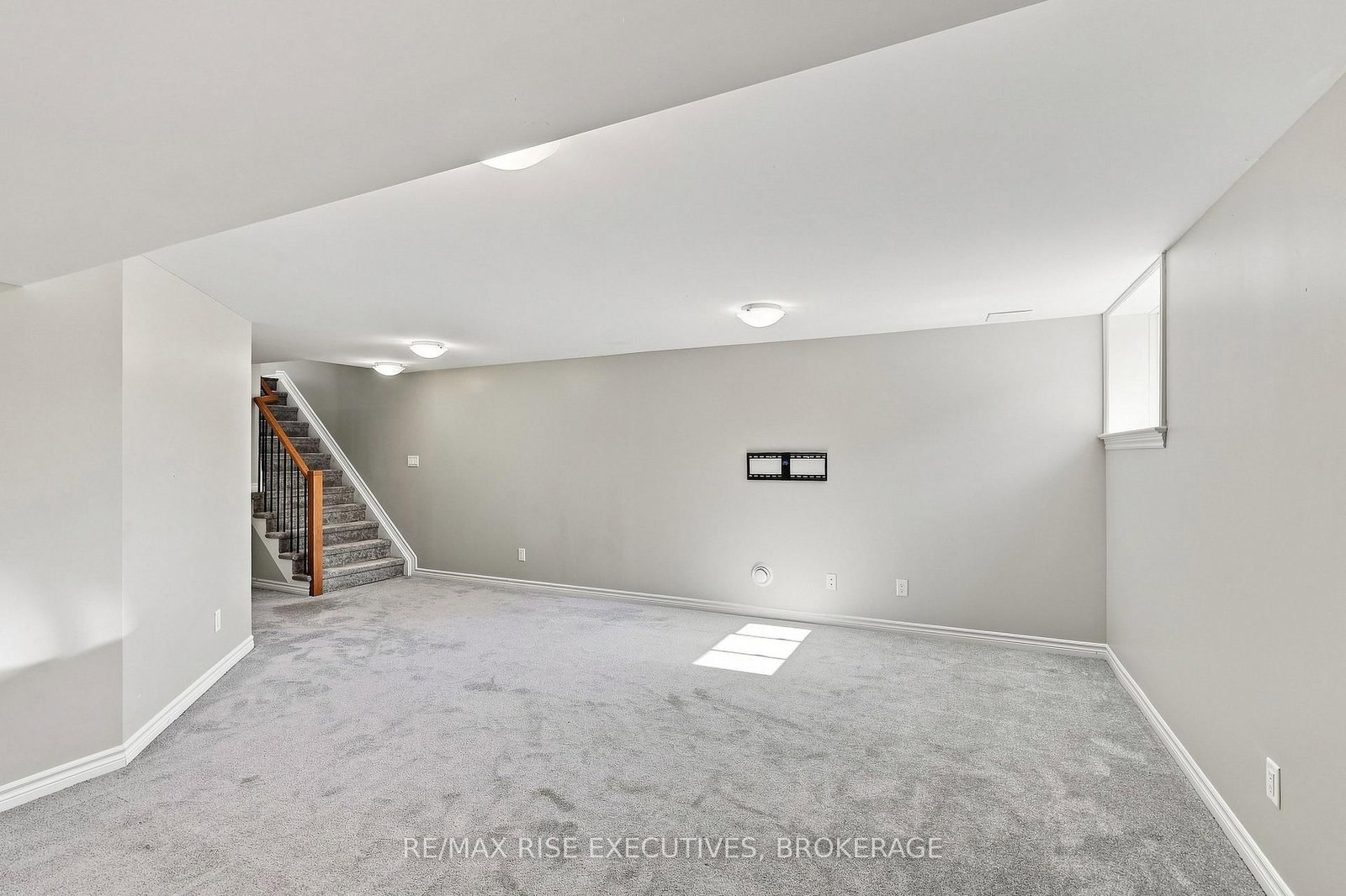 1355 Demers Avenue • Kingston, ON photo 40