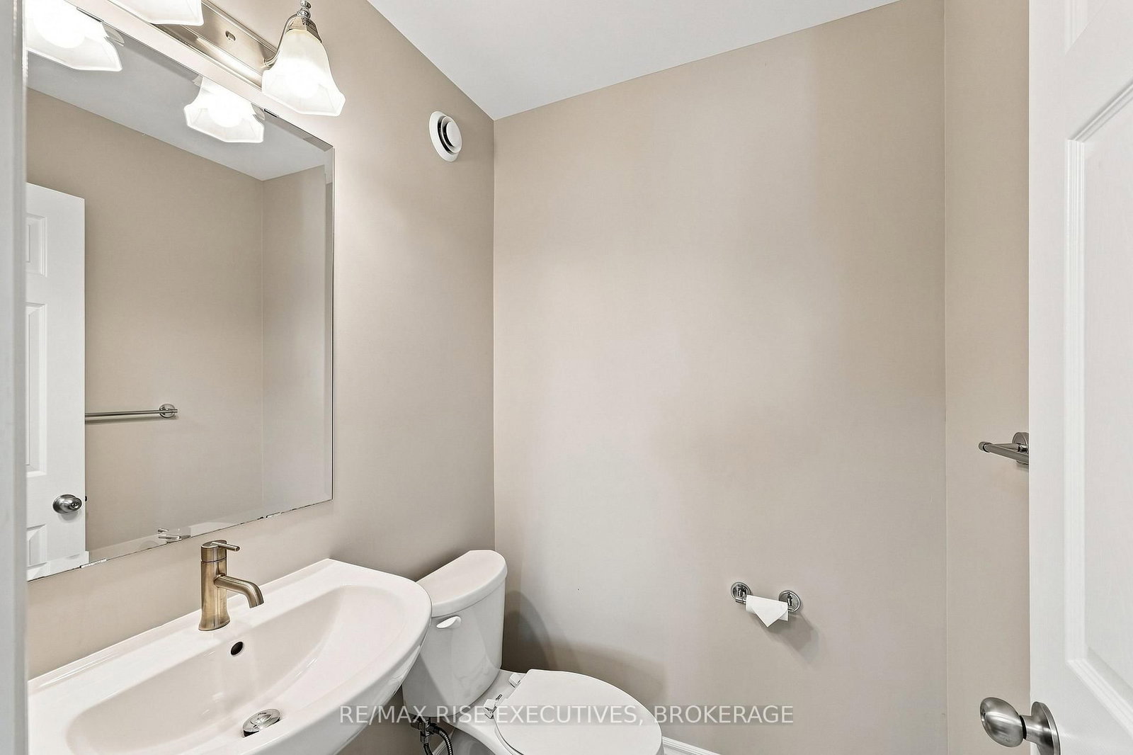 1355 Demers Avenue • Kingston, ON photo 9