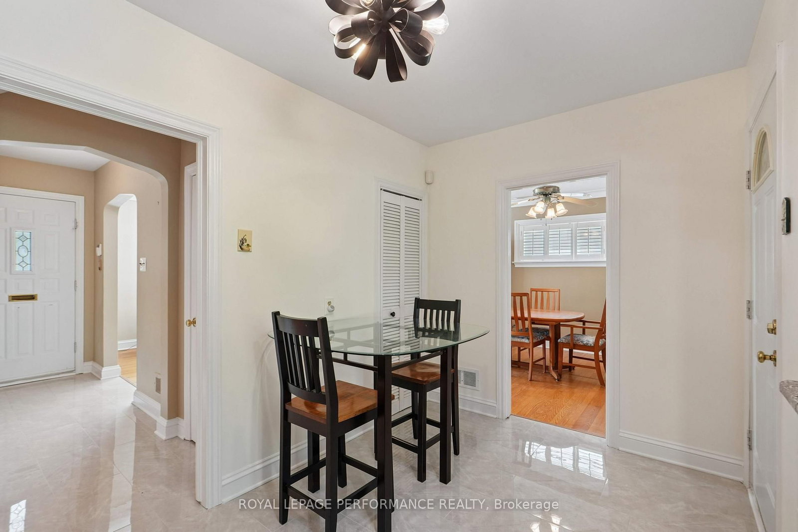 49 Glencairn Avenue • Ottawa, ON photo 11