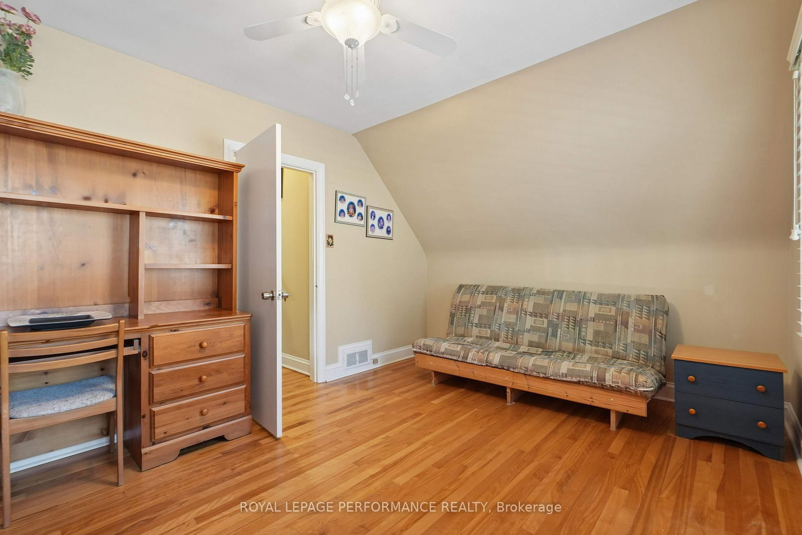 49 Glencairn Avenue • Ottawa, ON photo 16