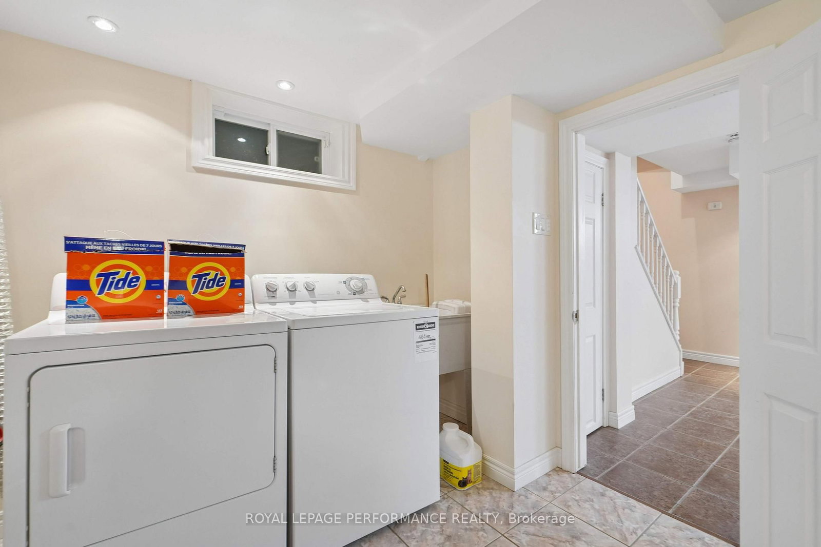 49 Glencairn Avenue • Ottawa, ON photo 28