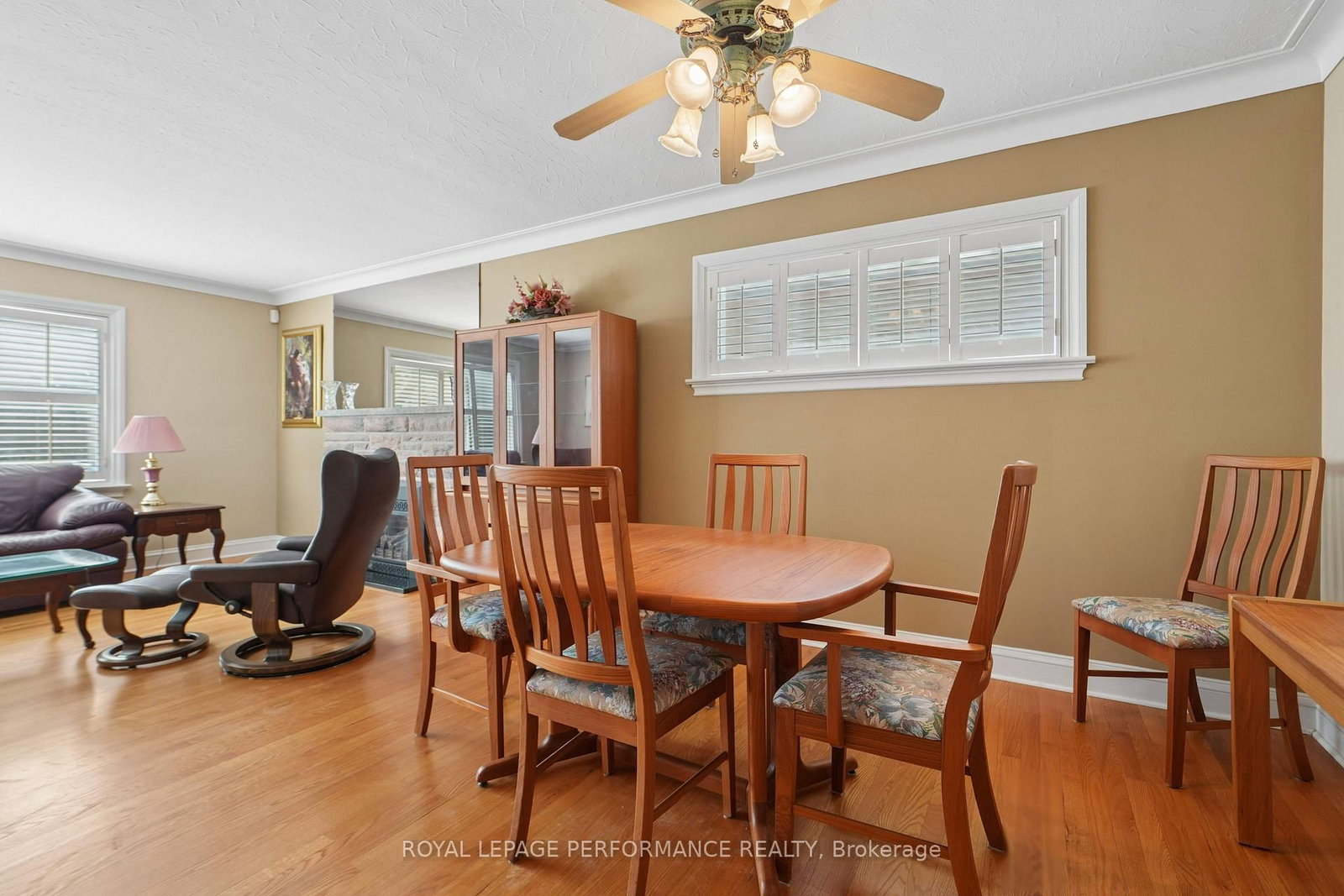 49 Glencairn Avenue • Ottawa, ON photo 7