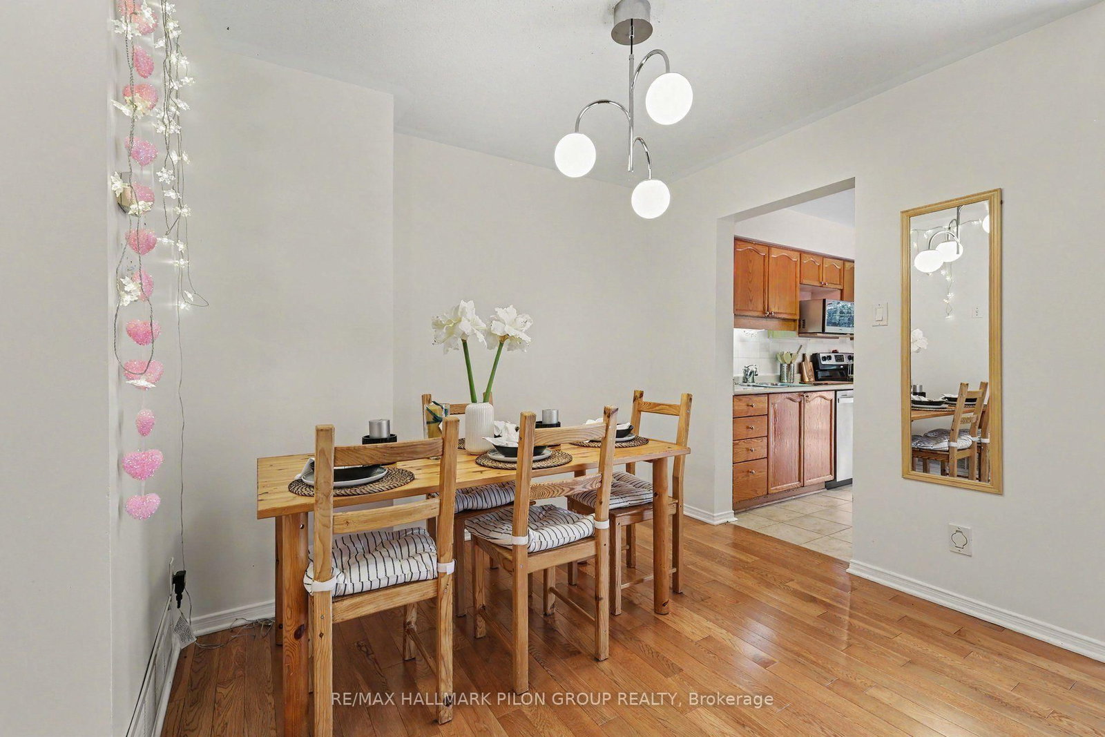 48 Jackman Terrace • Ottawa, ON photo 6