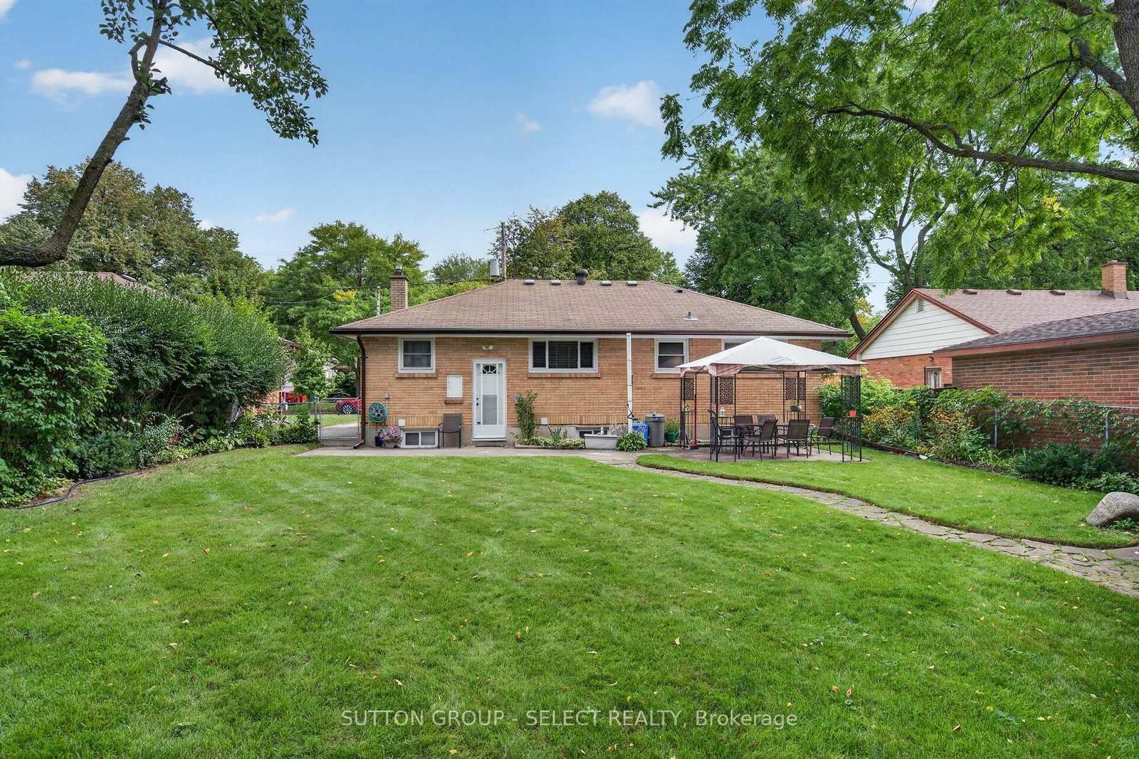 172 Fairhaven Circle • London East, ON photo 35