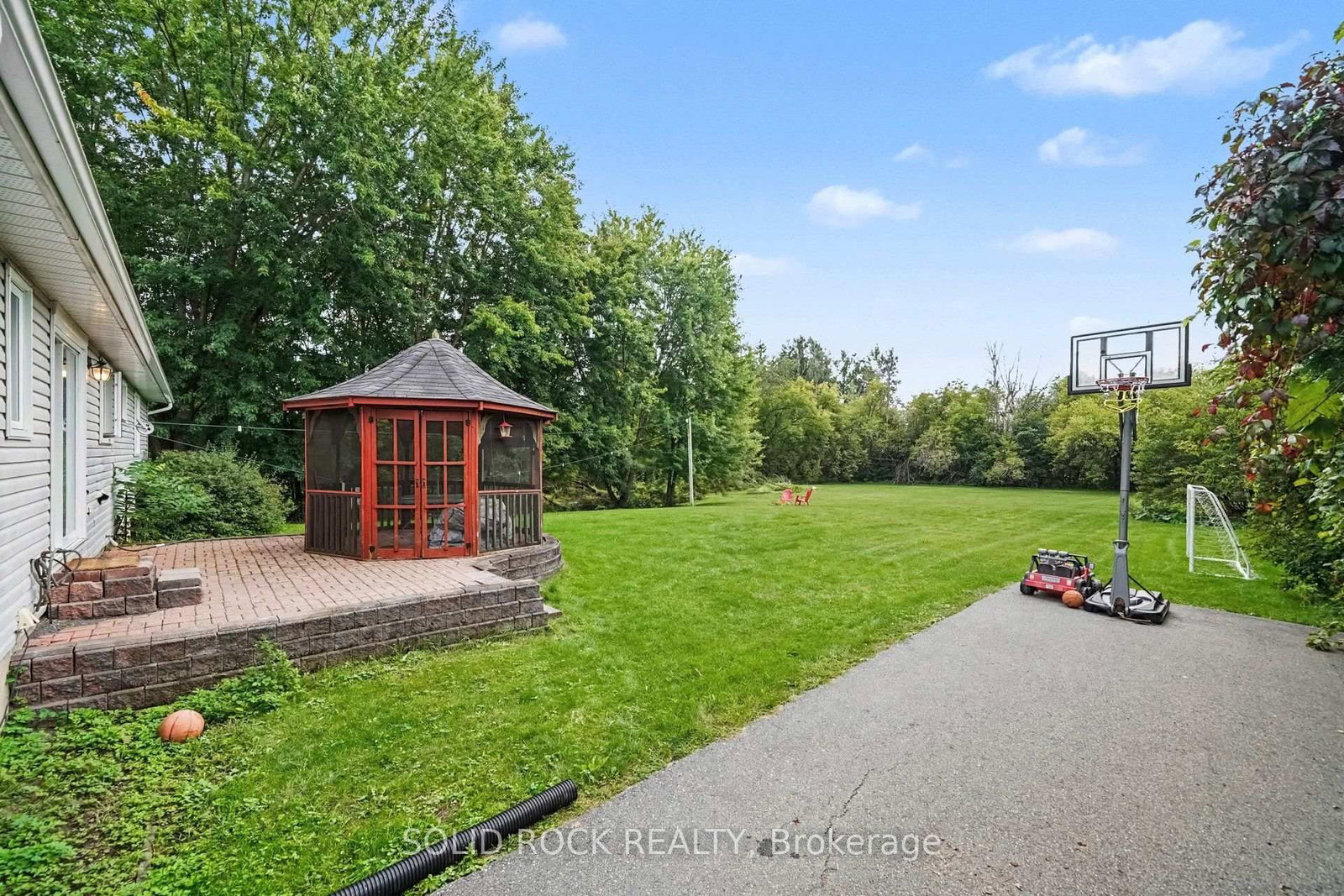 46 Cockburn Street • North Stormont, ON photo 31