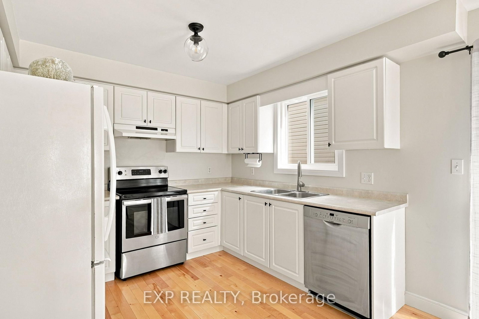 711 New Hampshire Street • Waterloo, ON photo 14