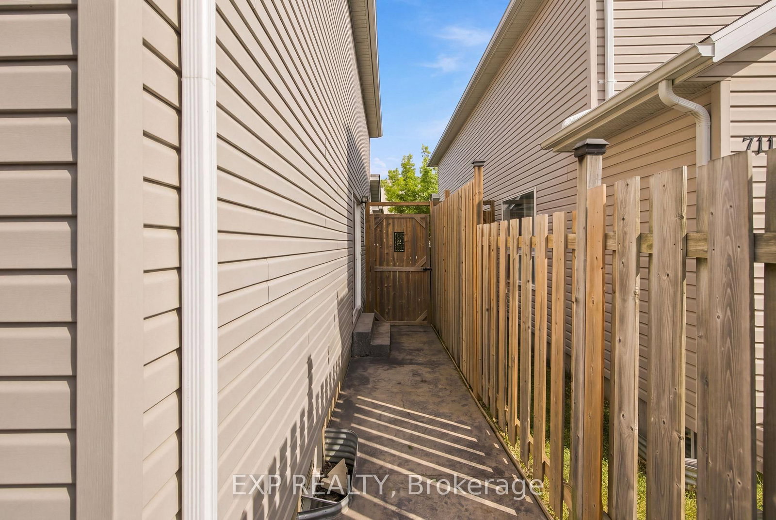 711 New Hampshire Street • Waterloo, ON photo 35