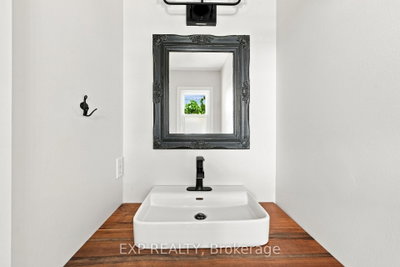 711 New Hampshire Street • Waterloo, ON photo 6