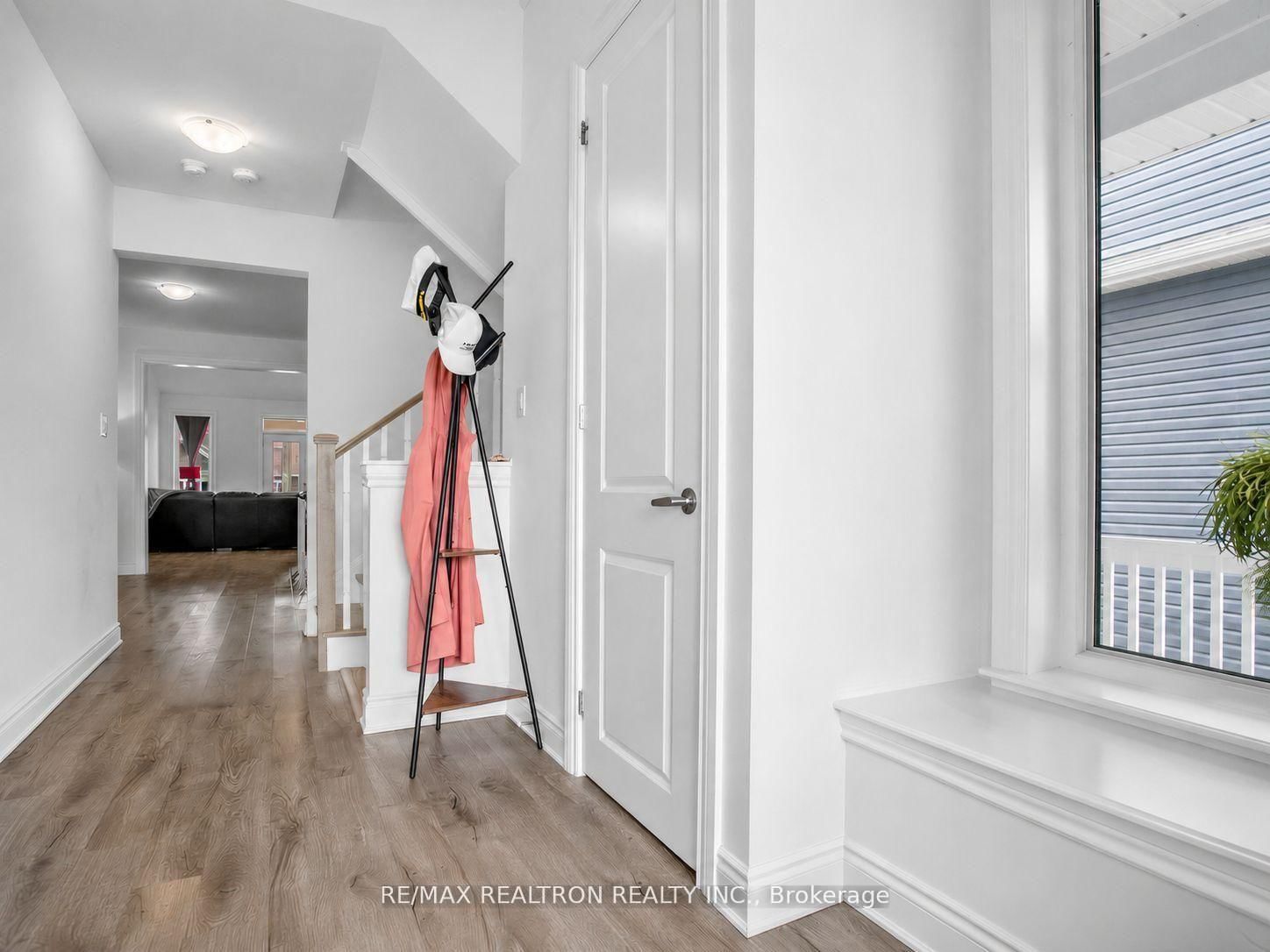 38 Chambery Street photo 6