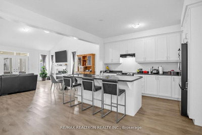 38 Chambery Street • Bracebridge, ON photo 8