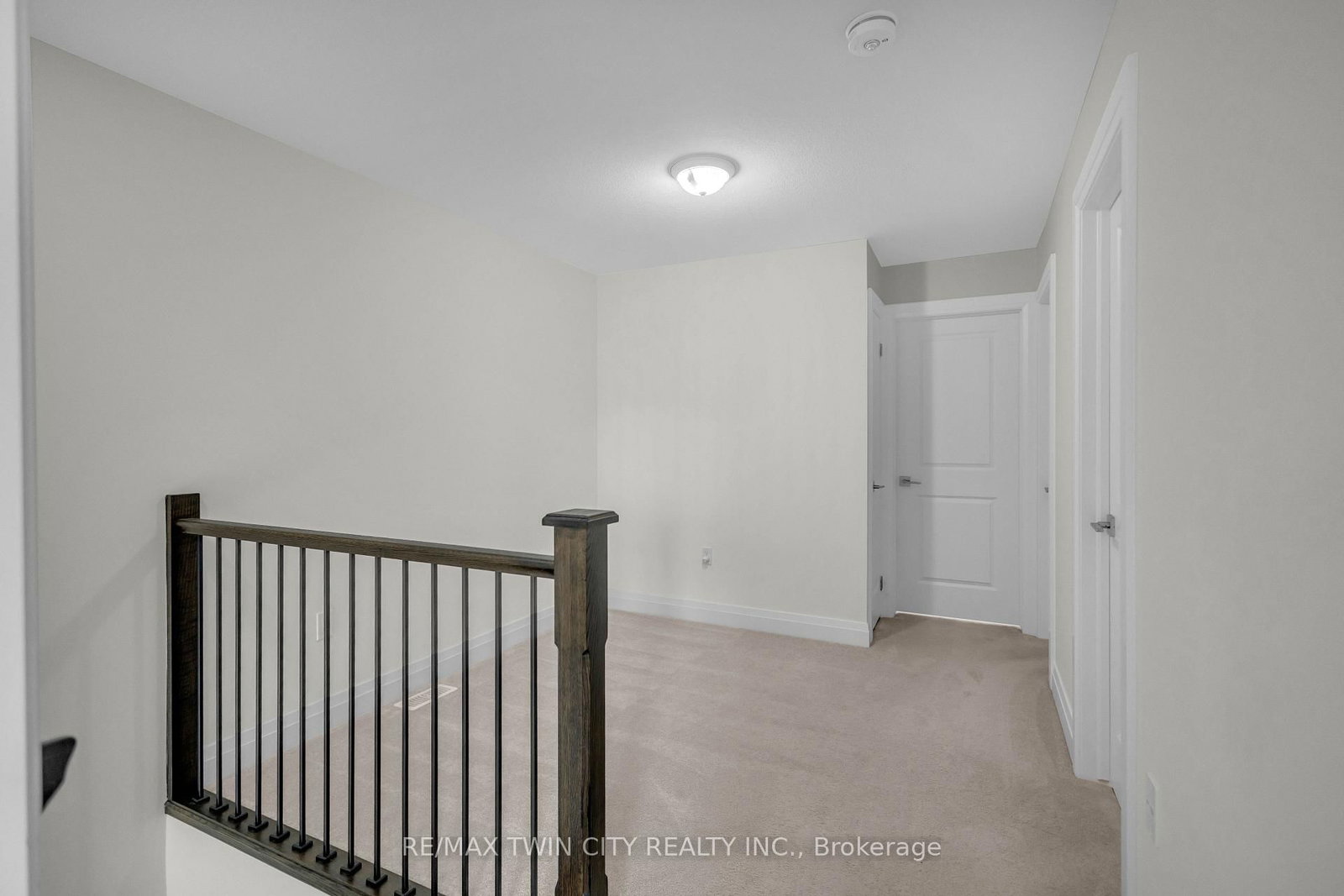 536 Grey Street • Brantford, ON photo 15