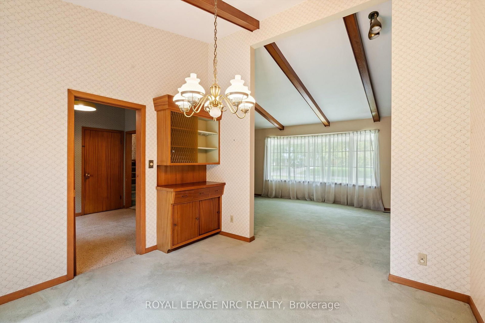 21 Parklane Crescent • St. Catharines, ON photo 10