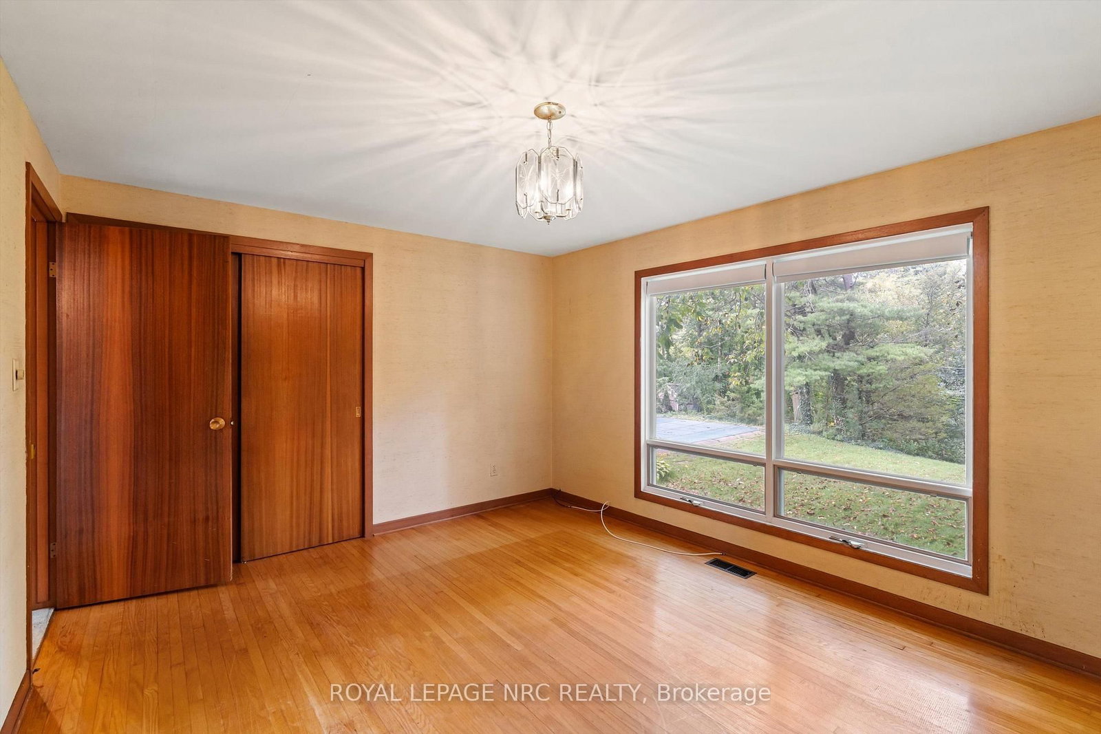 21 Parklane Crescent • St. Catharines, ON photo 21