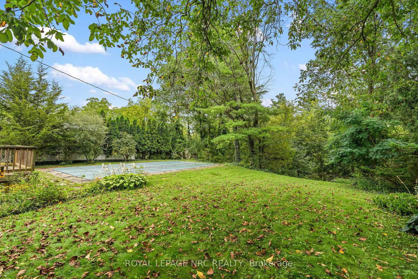21 Parklane Crescent • St. Catharines, ON photo 37
