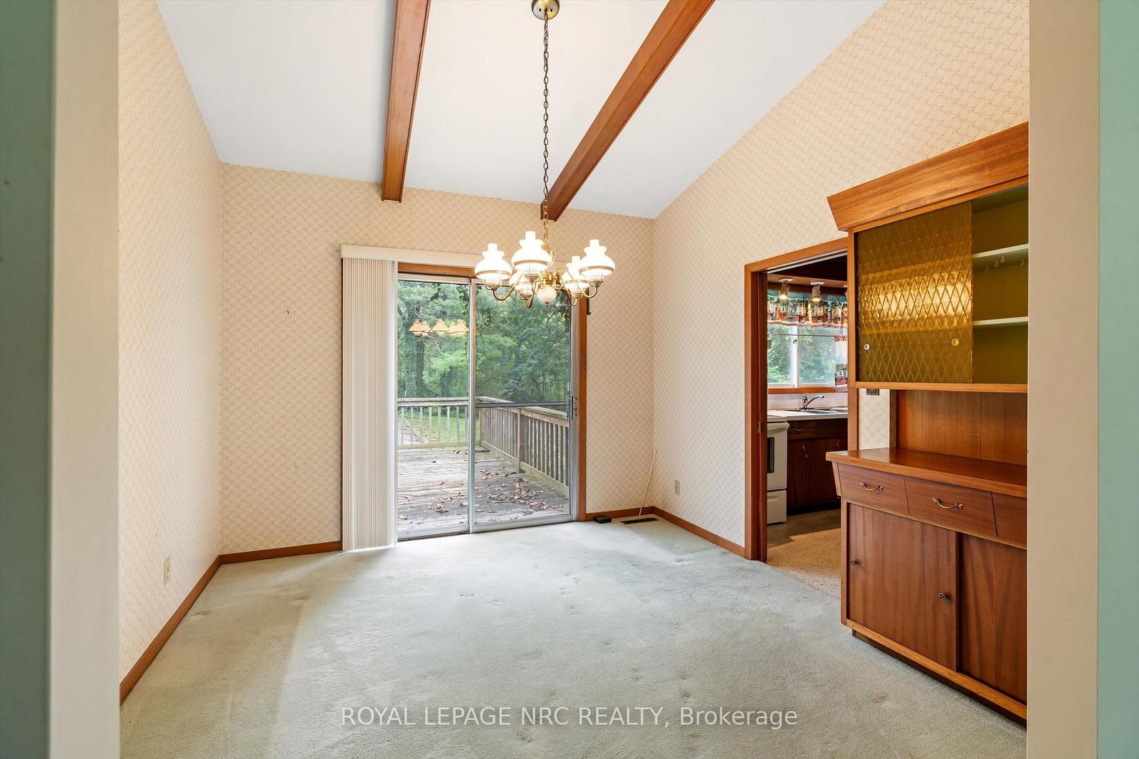 21 Parklane Crescent • St. Catharines, ON photo 9