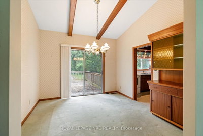 21 Parklane Crescent • St. Catharines, ON photo 9