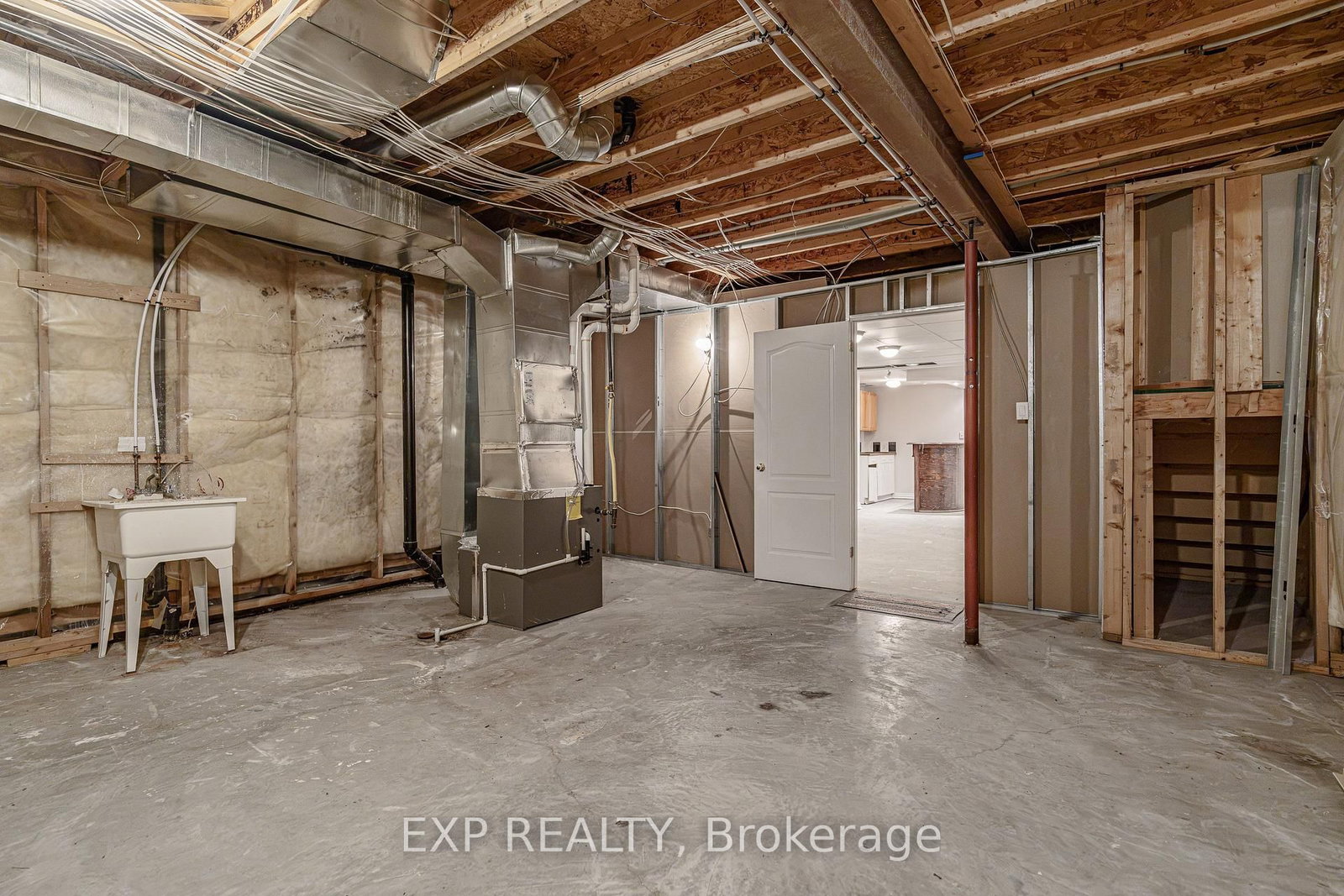 6 Windchime Crescent • Ottawa, ON photo 36