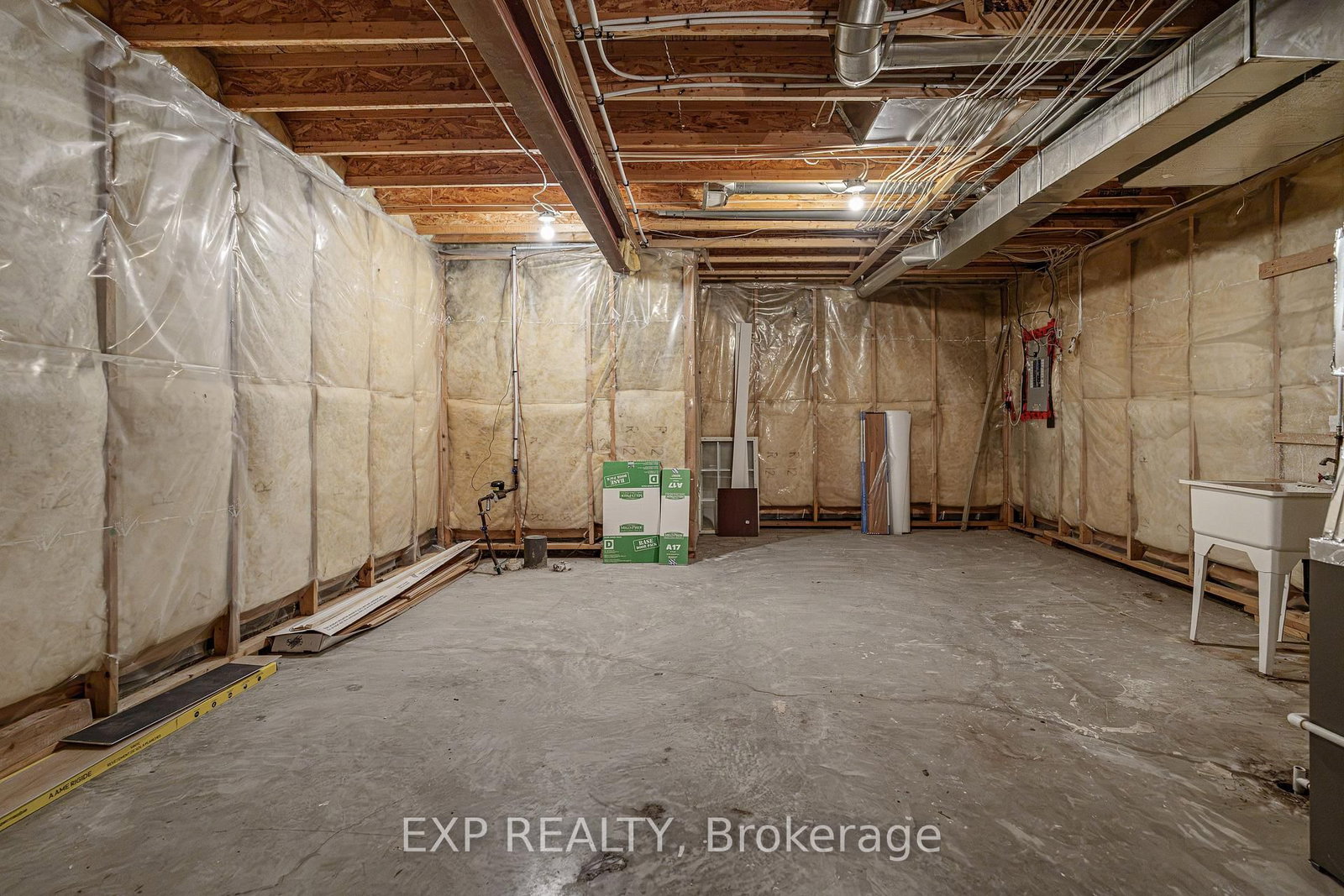 6 Windchime Crescent • Ottawa, ON photo 37