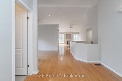 6 Windchime Crescent • Ottawa, ON photo 5