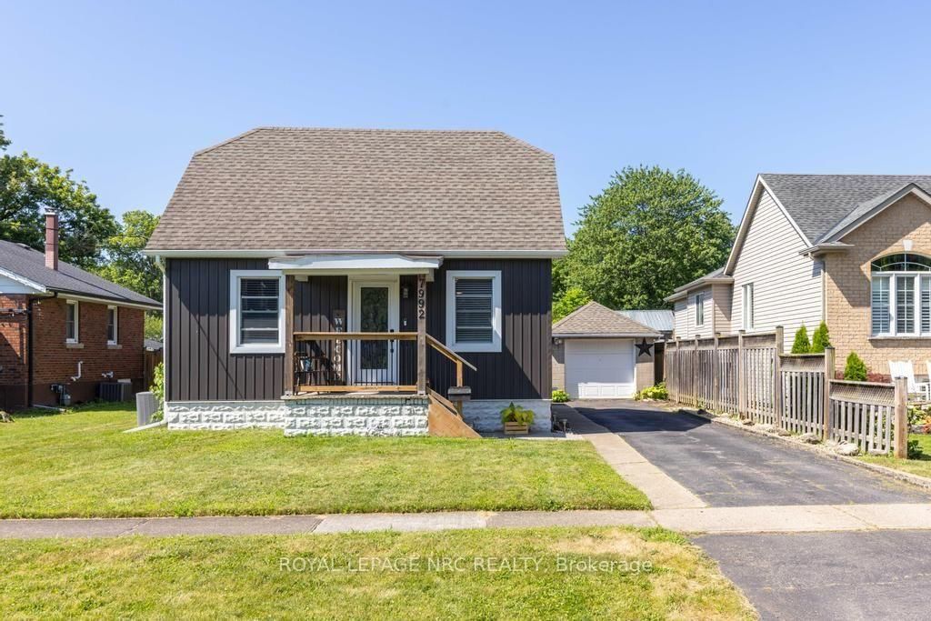 7992 Peter Street • Niagara Falls, ON photo 1