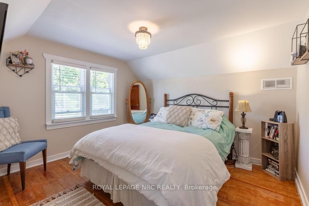 7992 Peter Street • Niagara Falls, ON photo 18