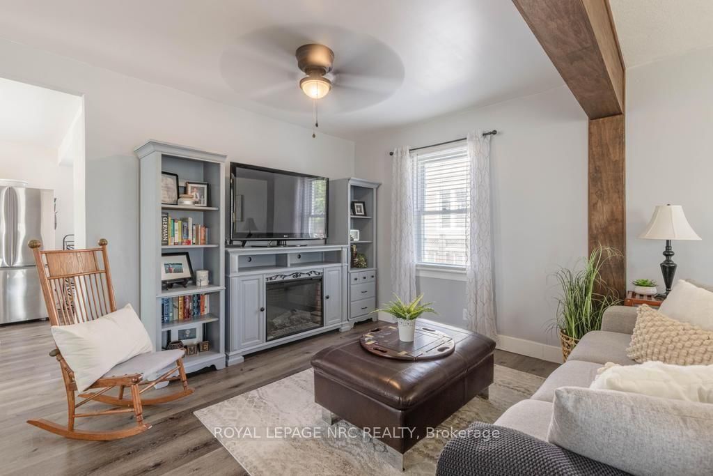 7992 Peter Street • Niagara Falls, ON photo 9