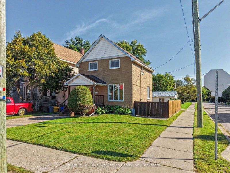 496 First Avenue E