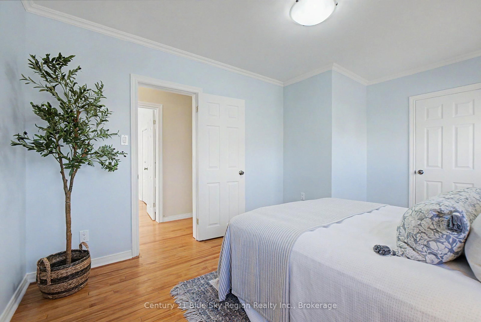 496 First Avenue E • North Bay, ON photo 14