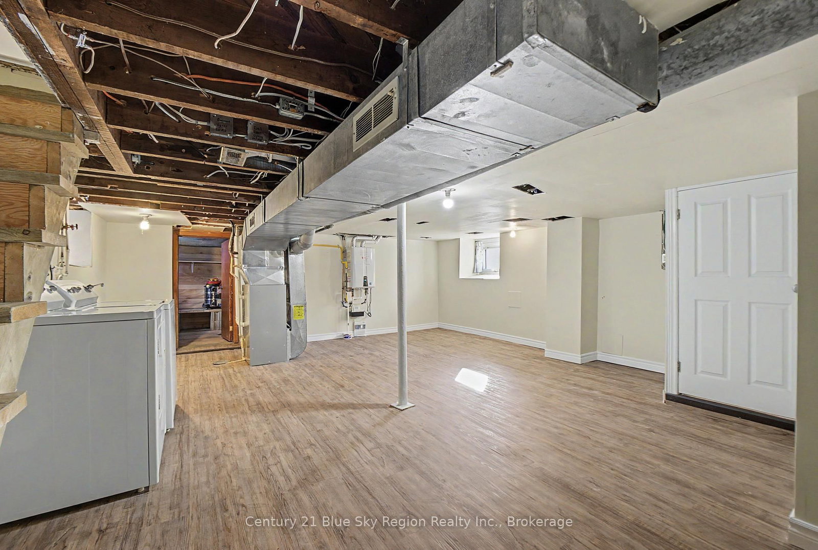496 First Avenue E • North Bay, ON photo 19