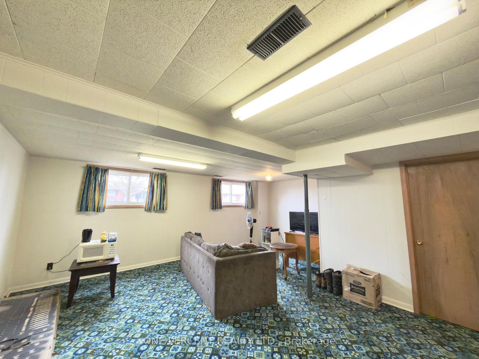 37 Empress Avenue • Welland, ON photo 18