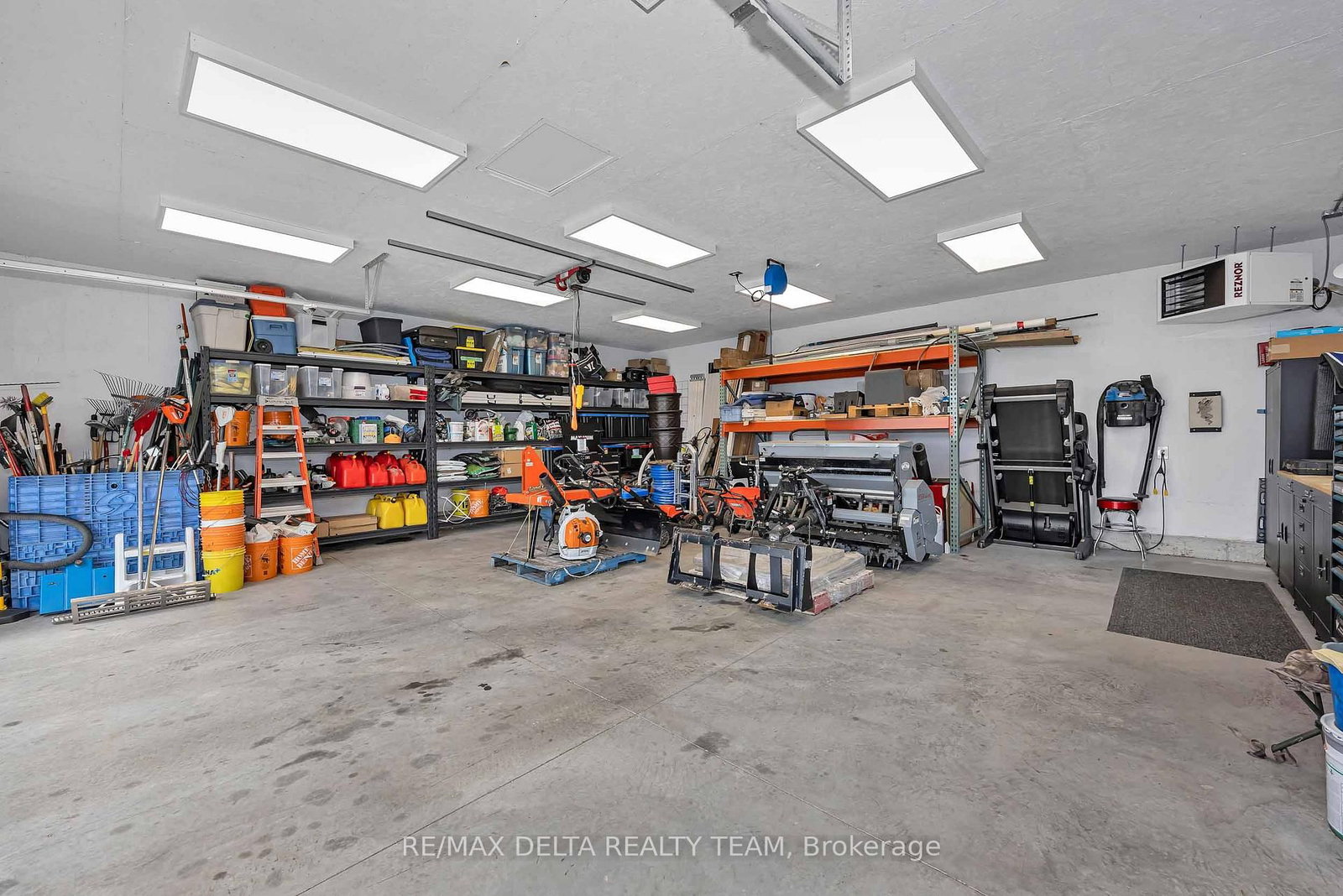 1255 Arbuste Avenue • Ottawa, ON photo 40