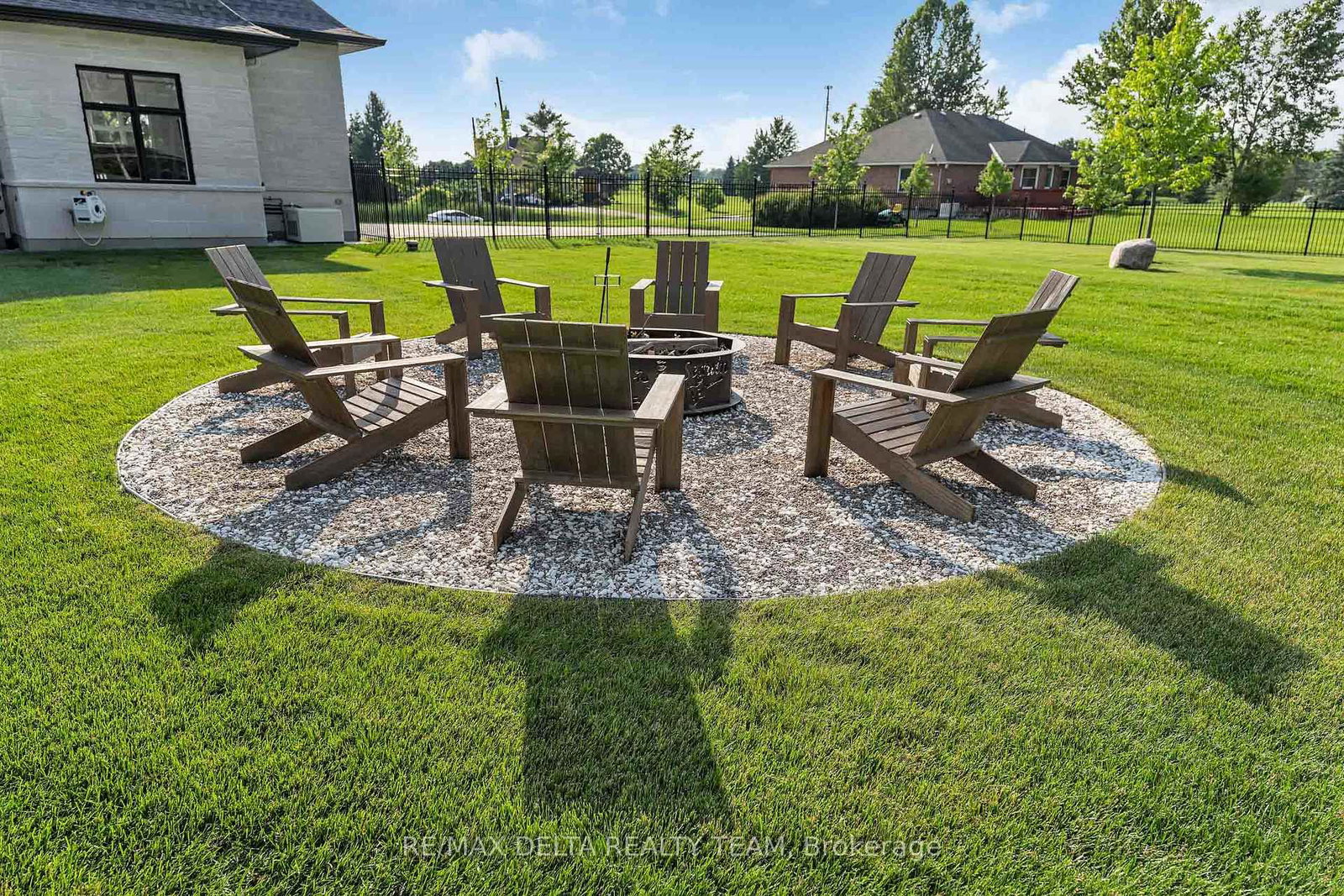 1255 Arbuste Avenue • Ottawa, ON photo 41