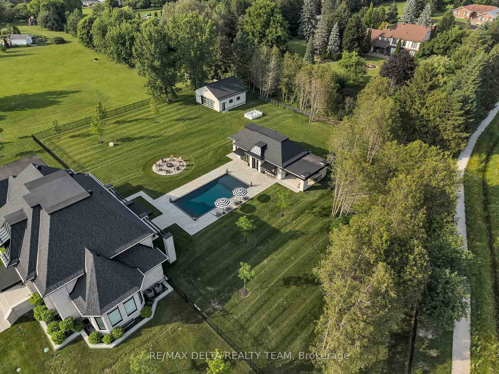 1255 Arbuste Avenue • Ottawa, ON photo 44