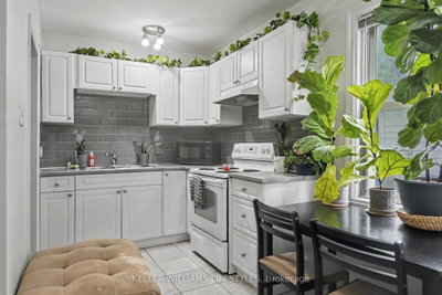 68 Apeldoorn Crescent • London East, ON photo 6