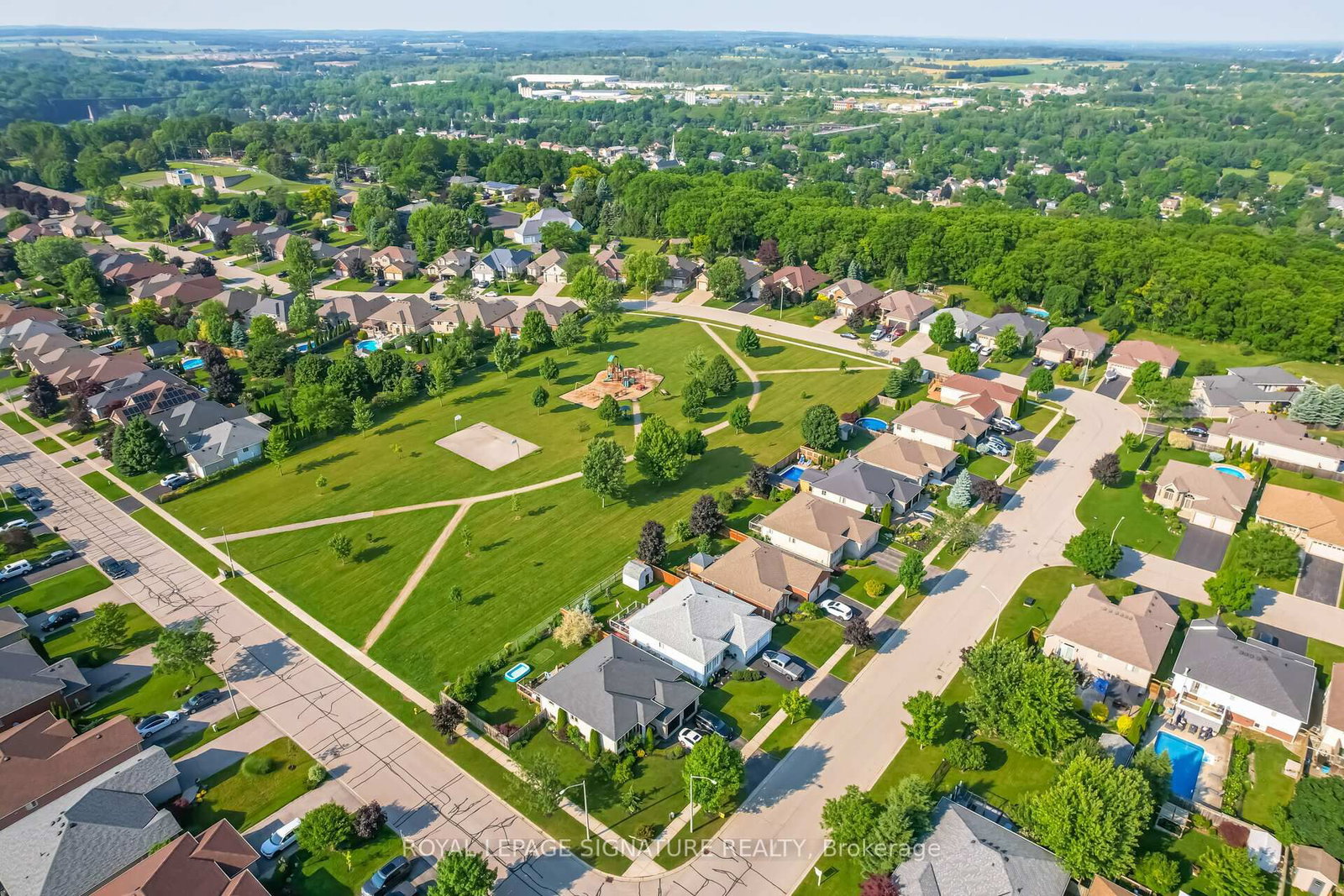 127 Court Drive • Brant, ON photo 45