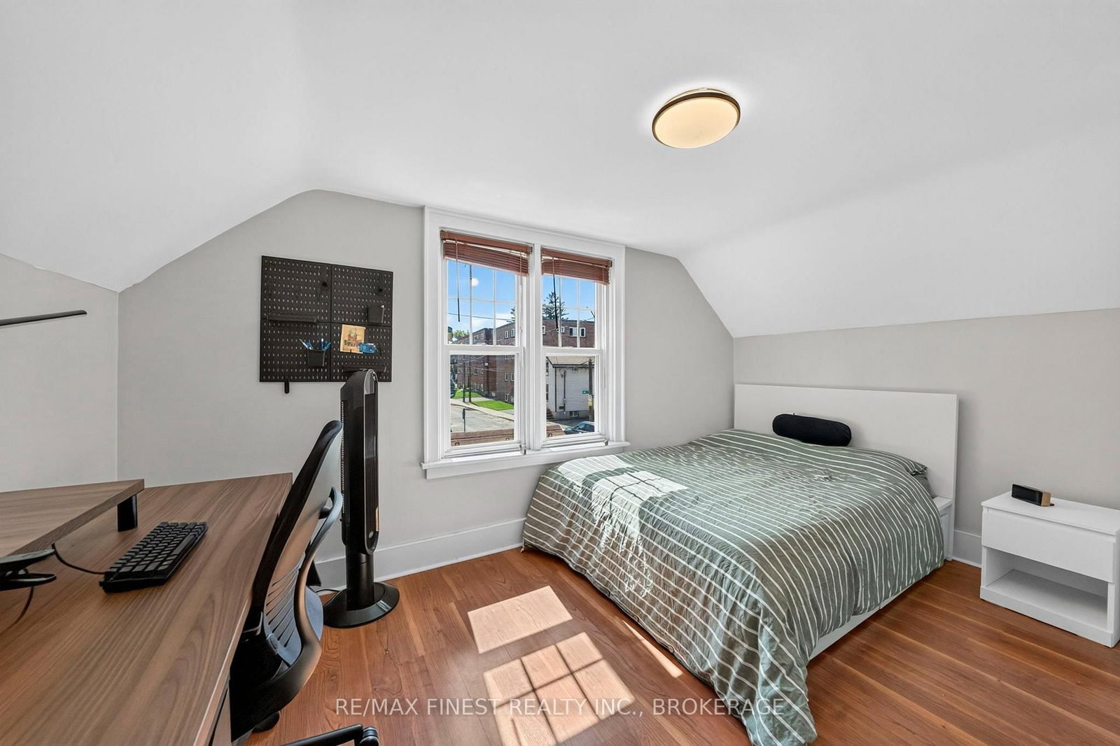 258 RAGLAN Road • Kingston, ON photo 16