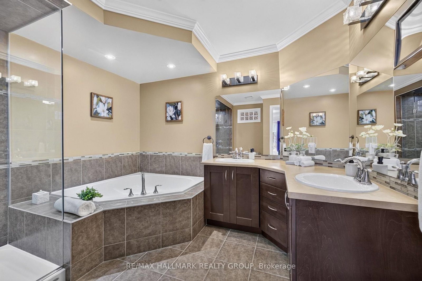 1005 Marconi Avenue • Ottawa, ON photo 25