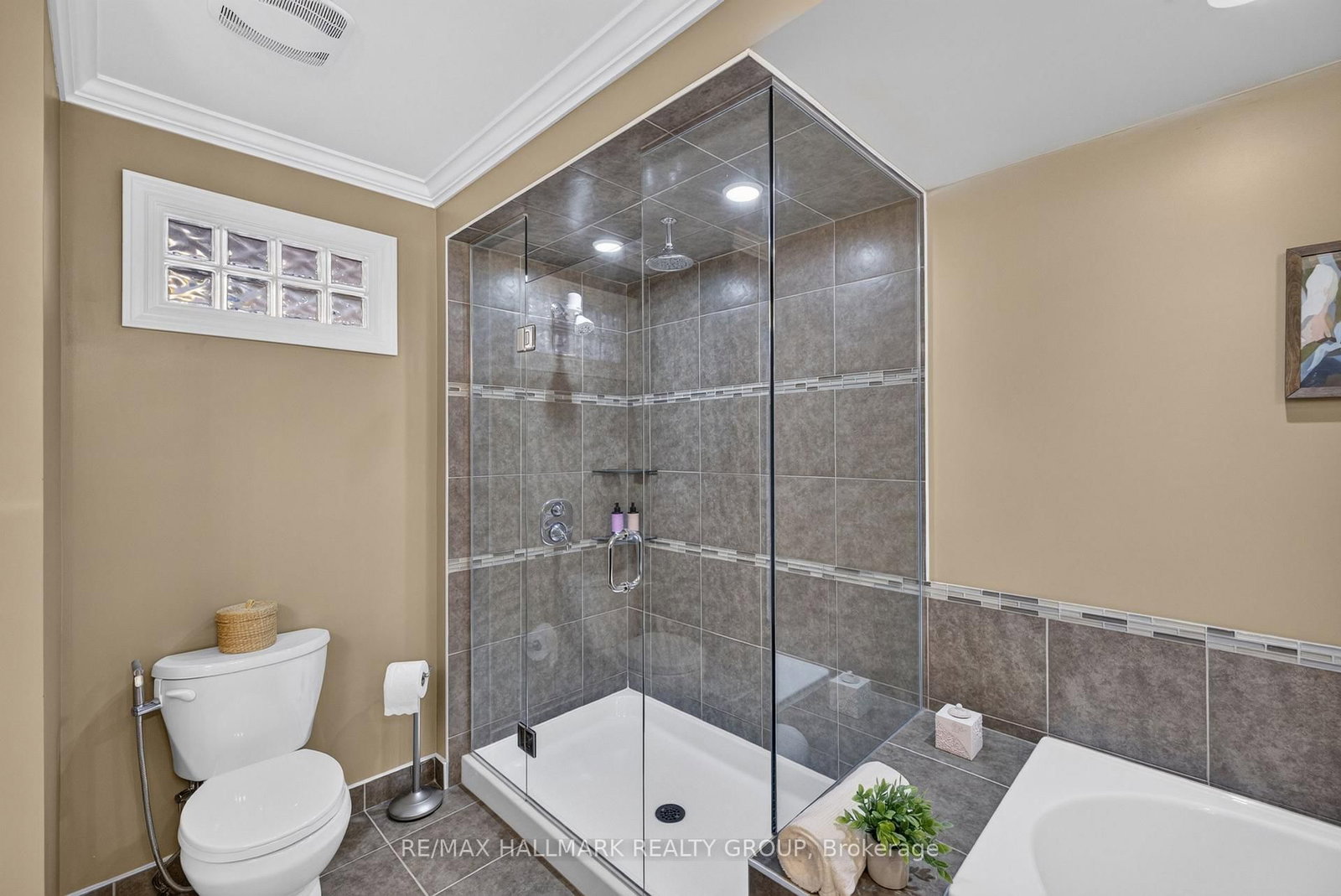 1005 Marconi Avenue • Ottawa, ON photo 27